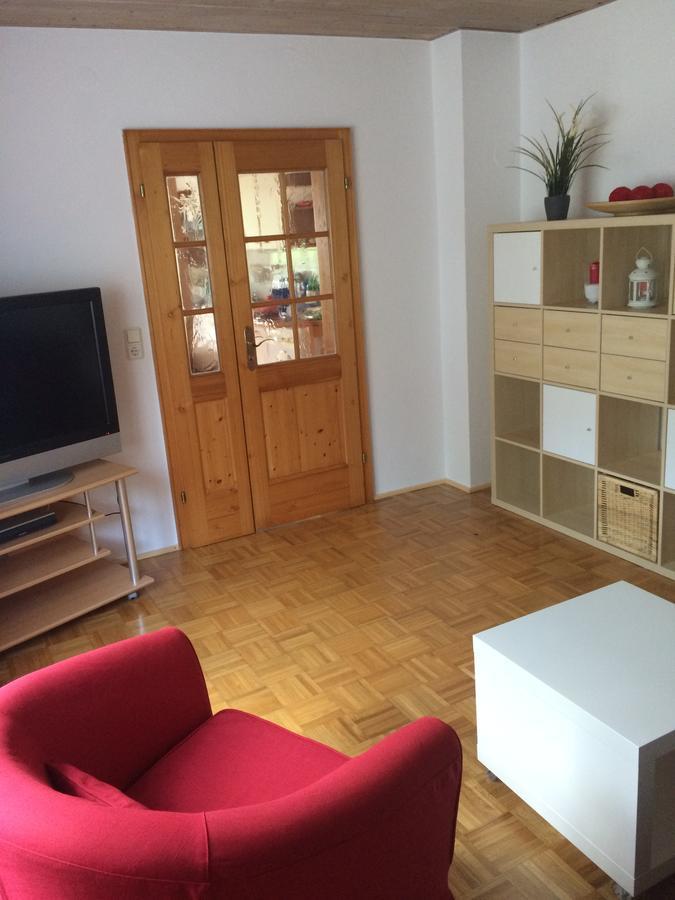 Ferienwohnung Im Gruenen Illschwang Экстерьер фото