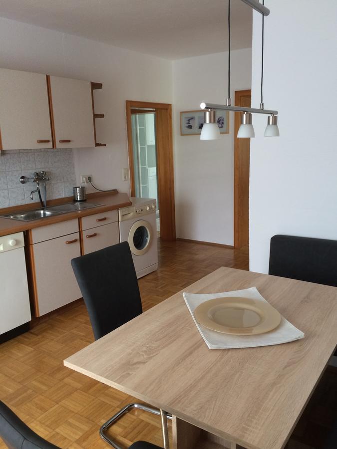Ferienwohnung Im Gruenen Illschwang Экстерьер фото