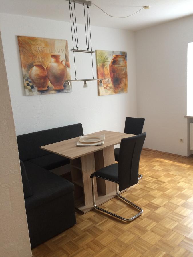 Ferienwohnung Im Gruenen Illschwang Экстерьер фото