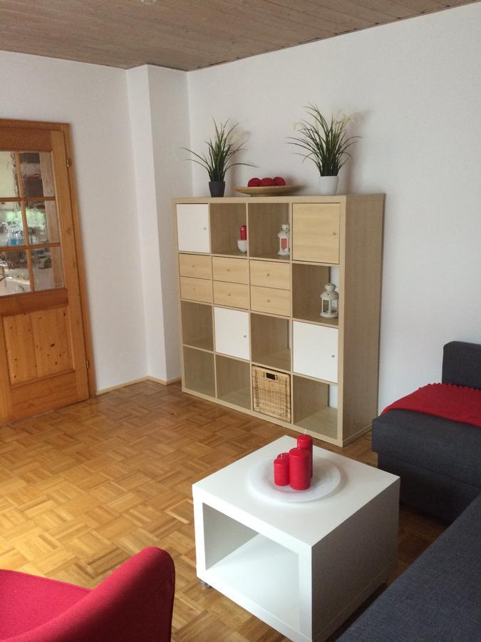 Ferienwohnung Im Gruenen Illschwang Экстерьер фото